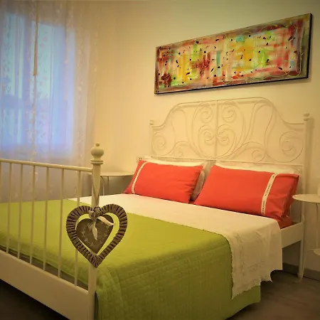 Il Faro Di Гостевой дом Альгеро